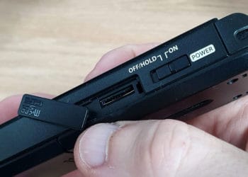 Diktiergerät Olympus WS853 - Slot für Speicherkarte